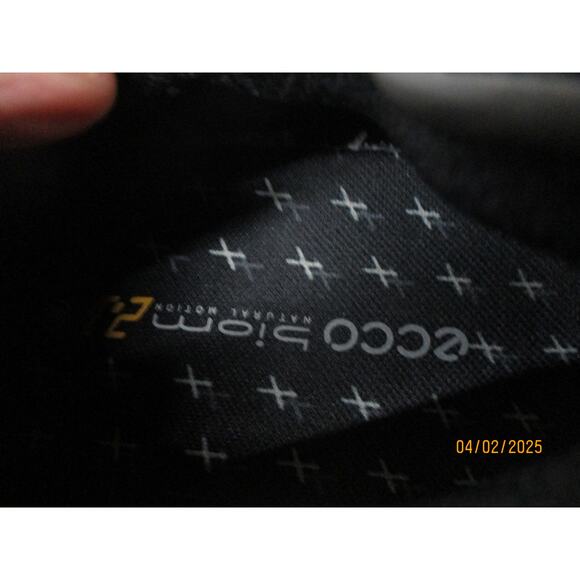 Used ECCO Men's Sport Low Textile Sneaker - Size 12-12.5 US - Picture 6 of 9